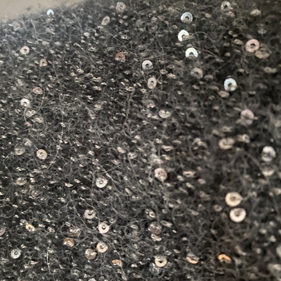 Garnet Hill sparkle v-neck holiday sweater, small - Picture 3 of 12